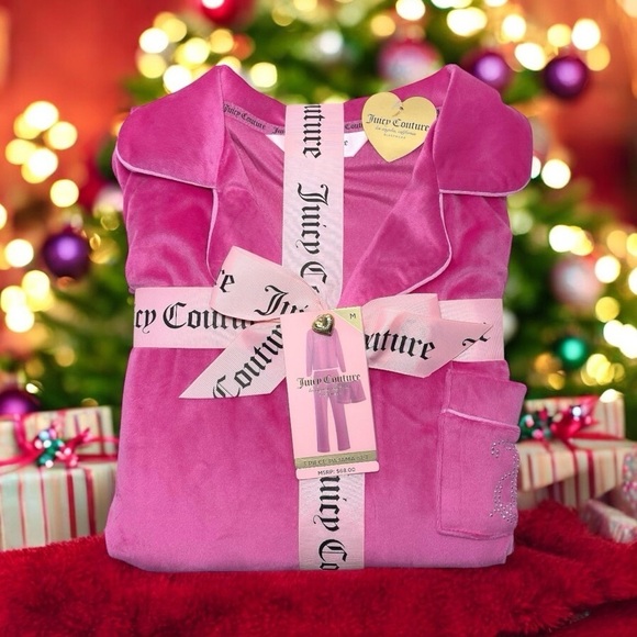 Other - Juicy Couture Logo 3 Piece Top, Pants & Shorts Pink Pajama Gift Set Size M or L